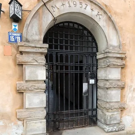 公寓 Royal Castle Square Old Town *